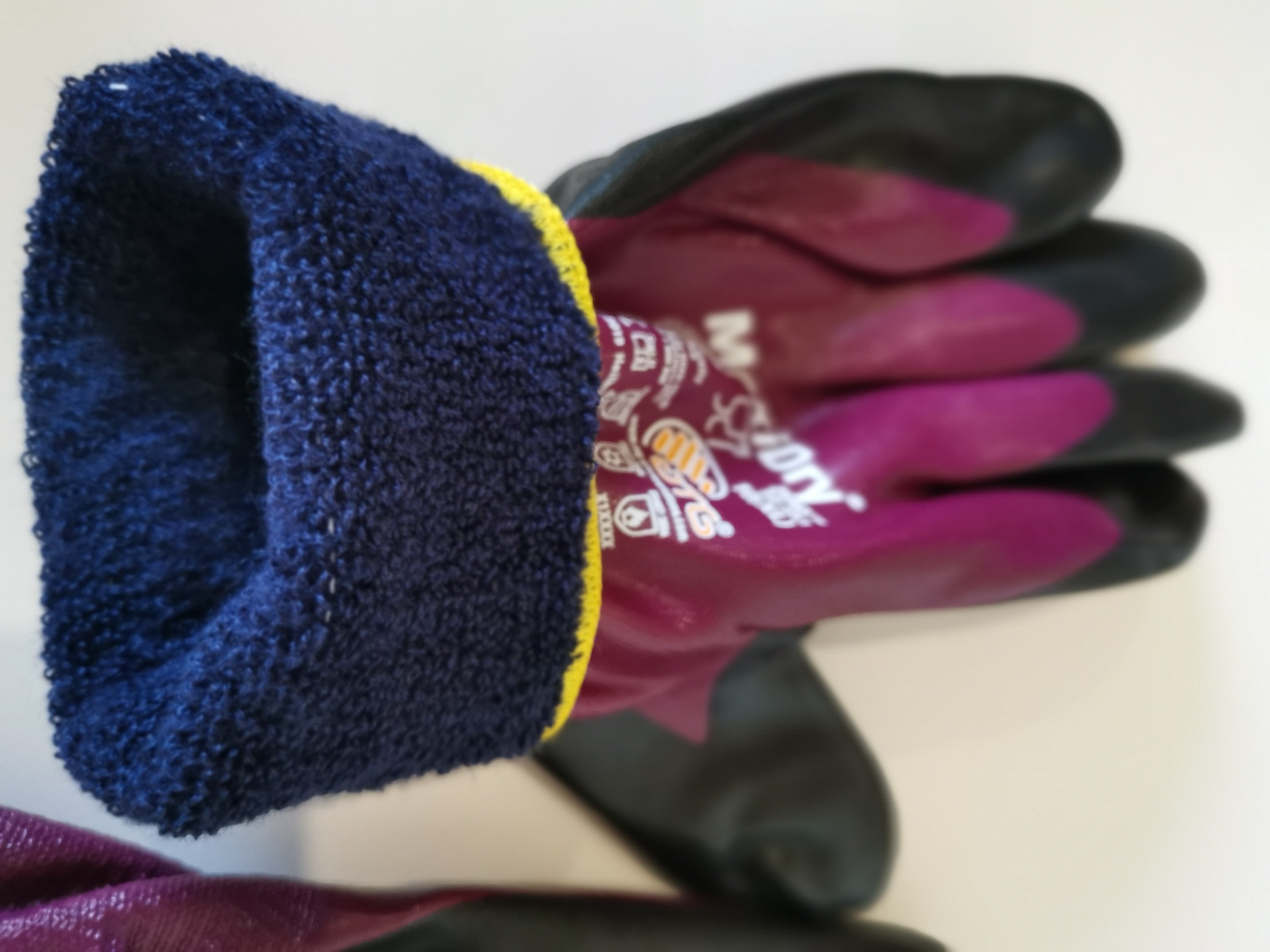 Утепленные перчатки с защитой от масел и жидкостей MaxiDry® Zero™ 56-451 Фото 5