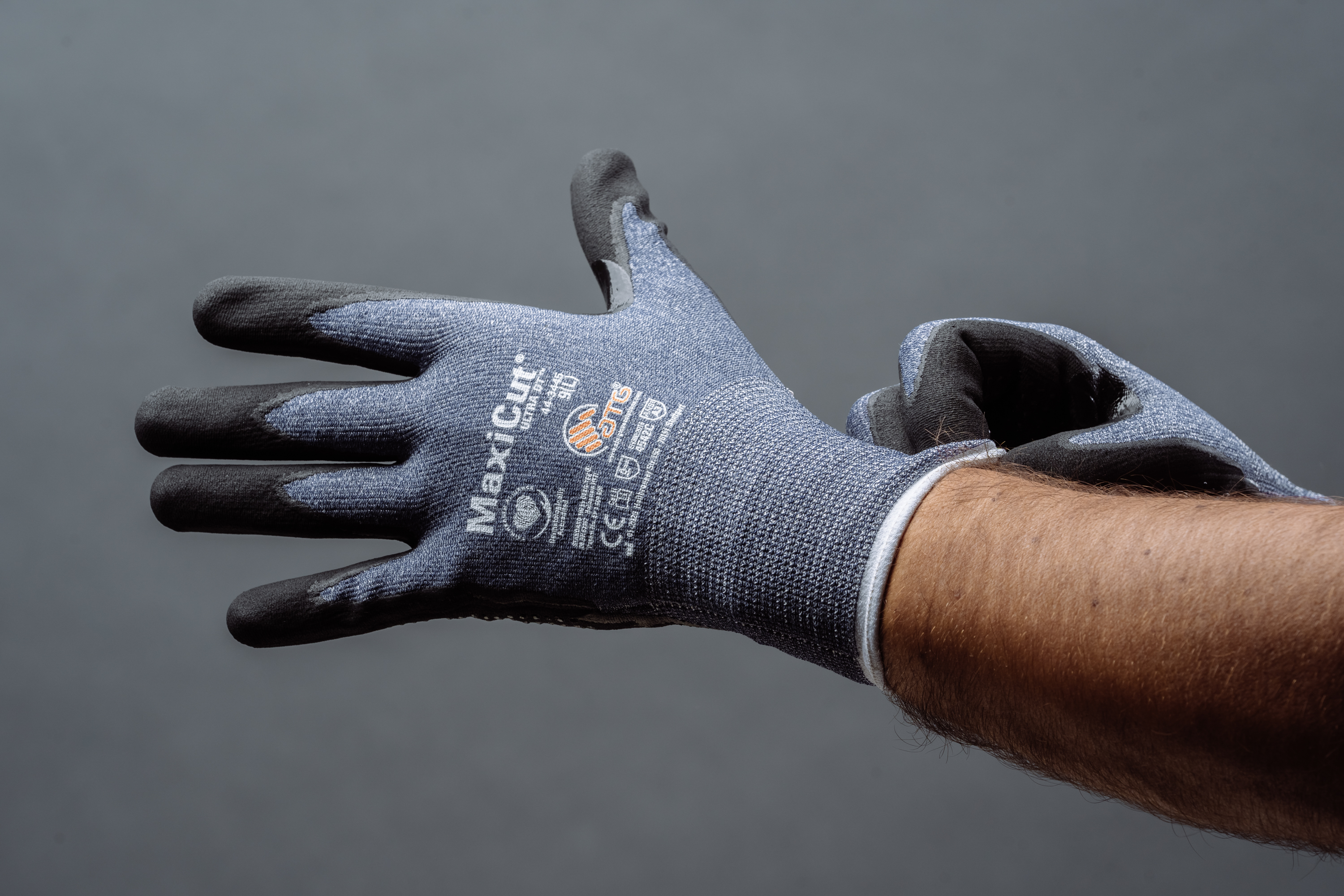 Захисні рукавички від порізів MaxiCut Ultra 44-3745 Фото 3