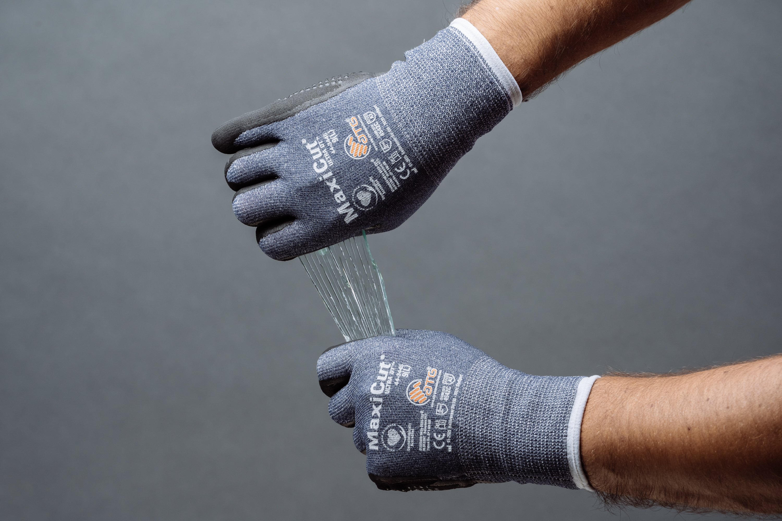 Защитные перчатки от порезов MaxiCut Ultra 44-3745 Фото 8